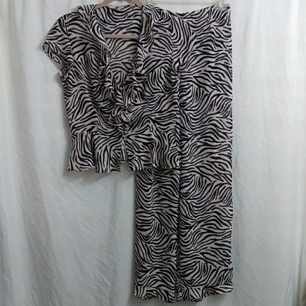 Victoria's Secret Sheer Zebra Print‎ Loungewear